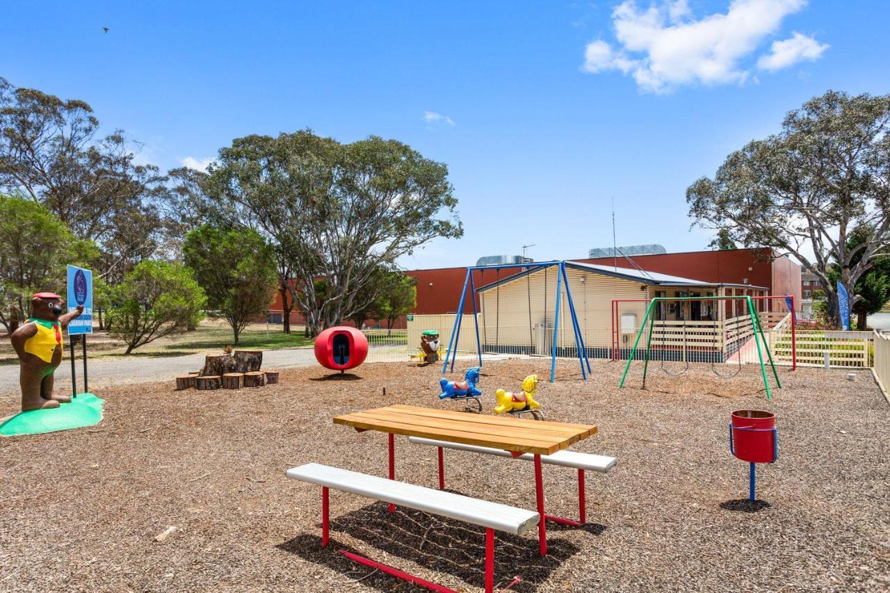 Goulburn South Caravan Park Екстериор снимка